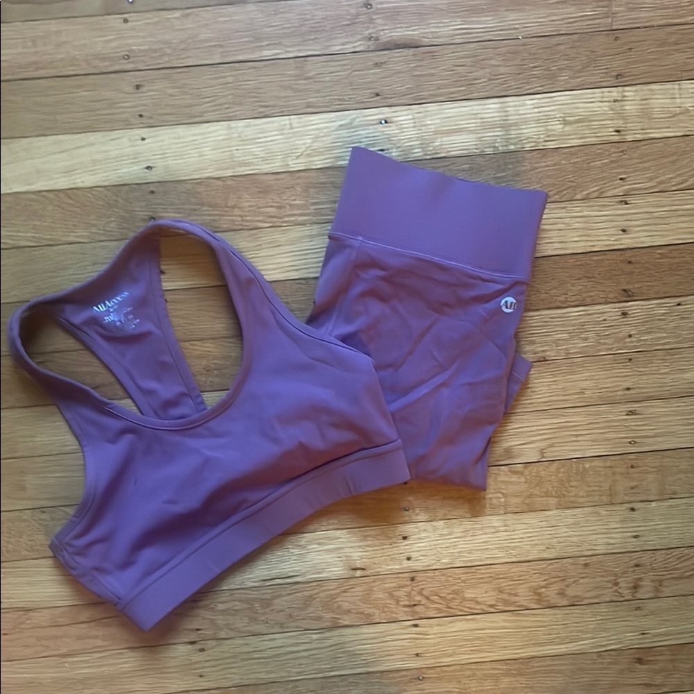 Bandier ALL ACCESS Purple Sports Bra and Leggings Set